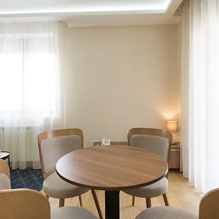 Prime Hotel 4*
